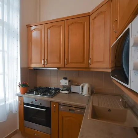 Apartment Centrum Vendeghaz
