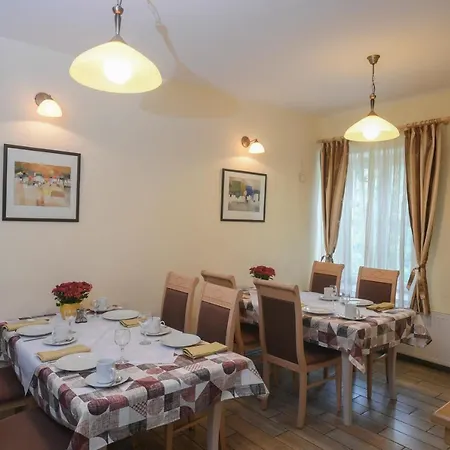 Centrum Vendeghaz Apartament *