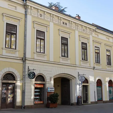 Apartment Centrum Vendeghaz