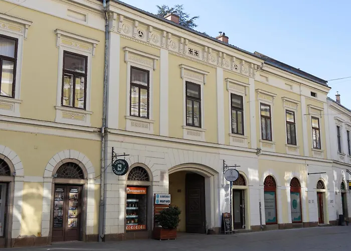 Апартаменты Centrum Vendeghaz